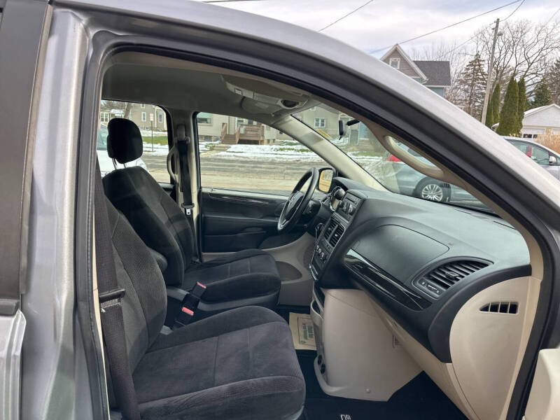 2014 Dodge Grand Caravan SE