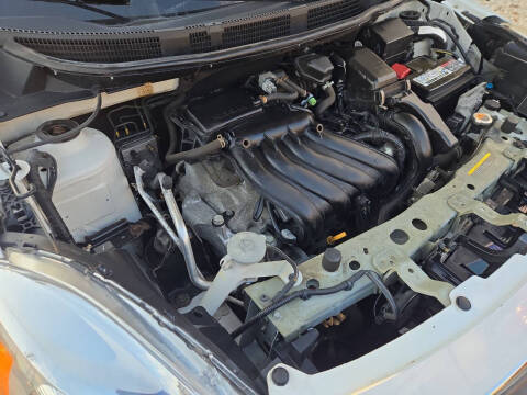 2012 Nissan Versa 1.6 SV