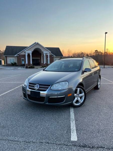 2009 Volkswagen Jetta for sale at Xclusive Auto Sales in Colonial Heights VA