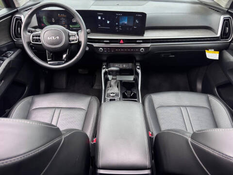 2024 Kia Sorento X-Line EX