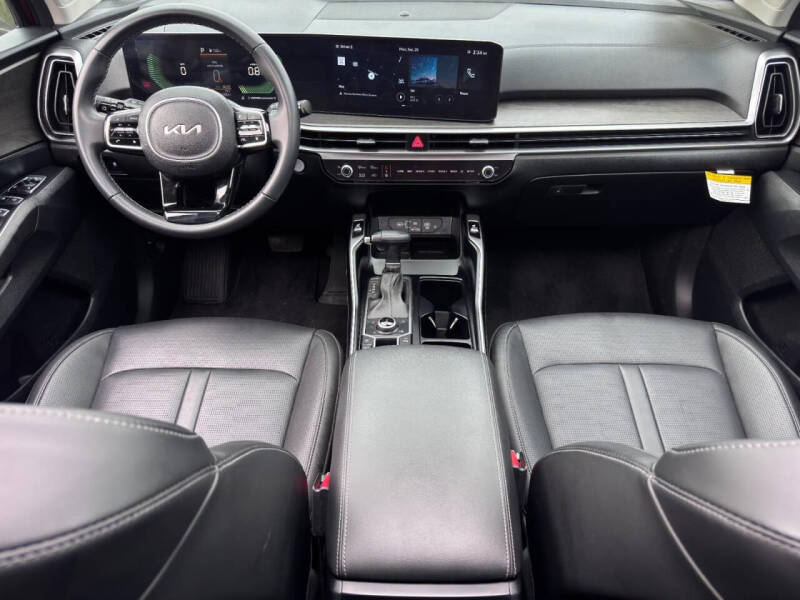 2024 Kia Sorento X-Line EX