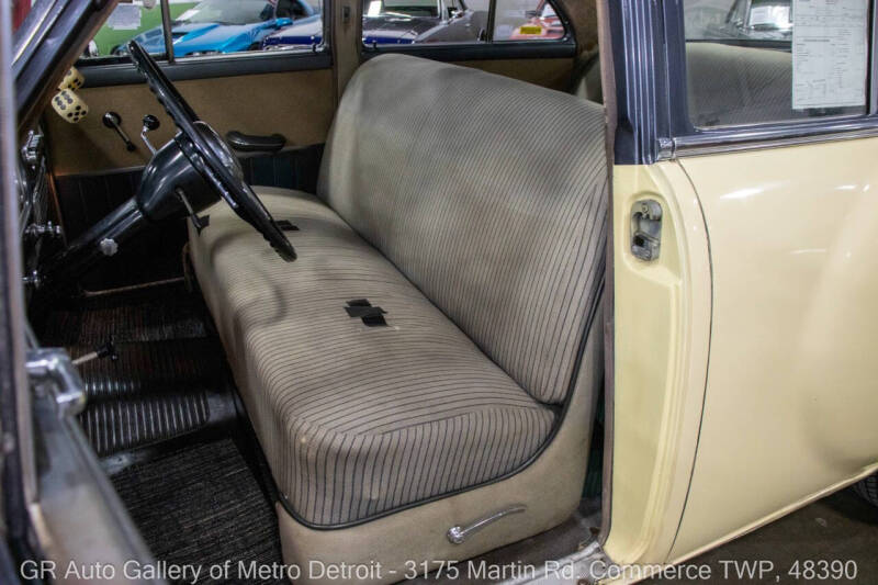 1951 Packard 200 Deluxe