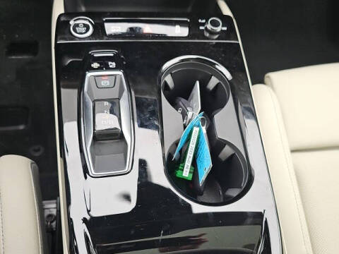 2025 Audi A6 Sportback e-tron quattro Prestige