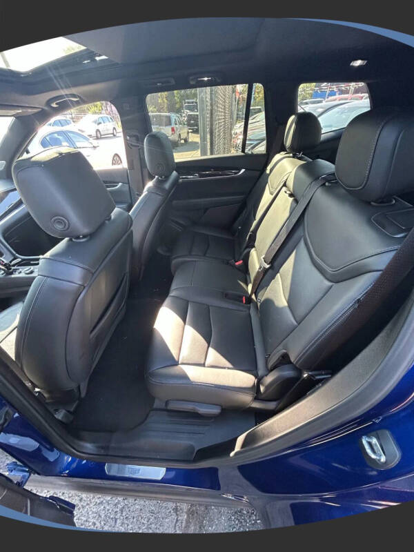 2023 Cadillac XT6 Premium Luxury