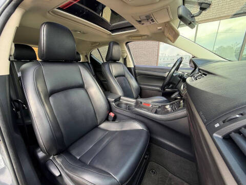 2014 Lexus CT 200h