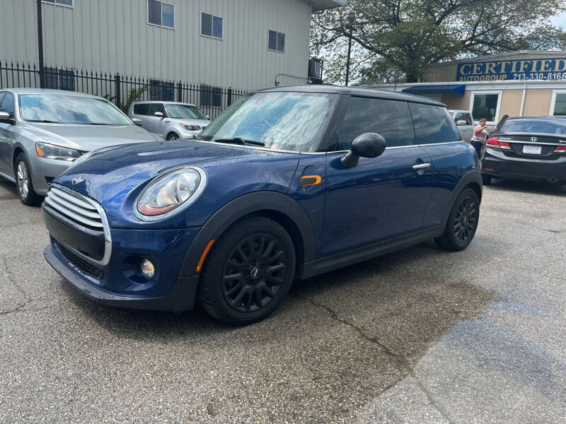 2014 MINI Hardtop for sale at CERTIFIED AUTO GROUP in Houston TX