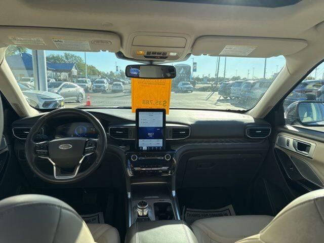 2021 Ford Explorer Platinum