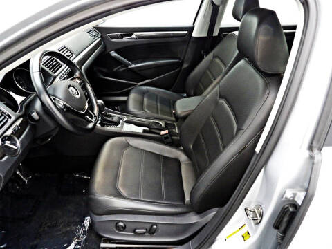 2017 Volkswagen Passat 1.8T SE