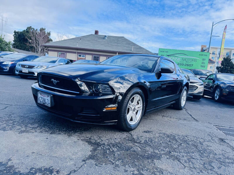 2013 Ford Mustang V6 Premium