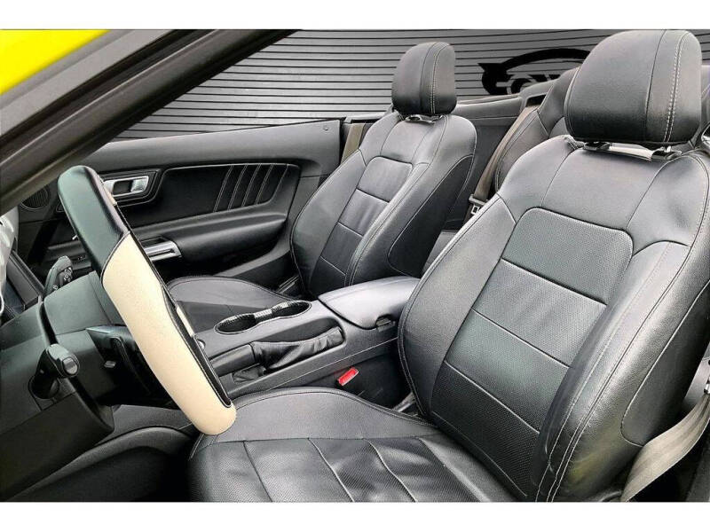 2021 Ford Mustang EcoBoost Premium