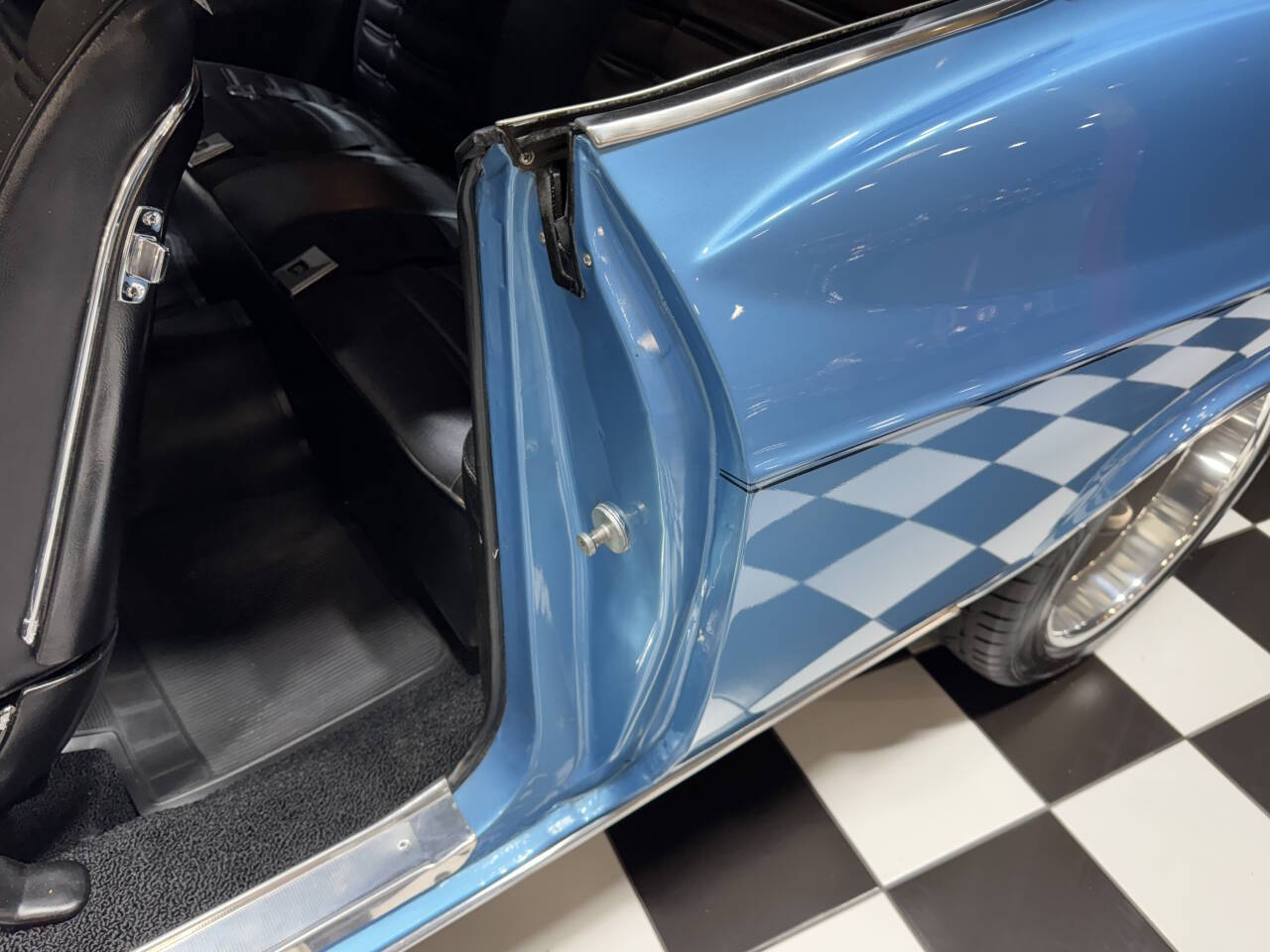 1966 Chevrolet Caprice 36