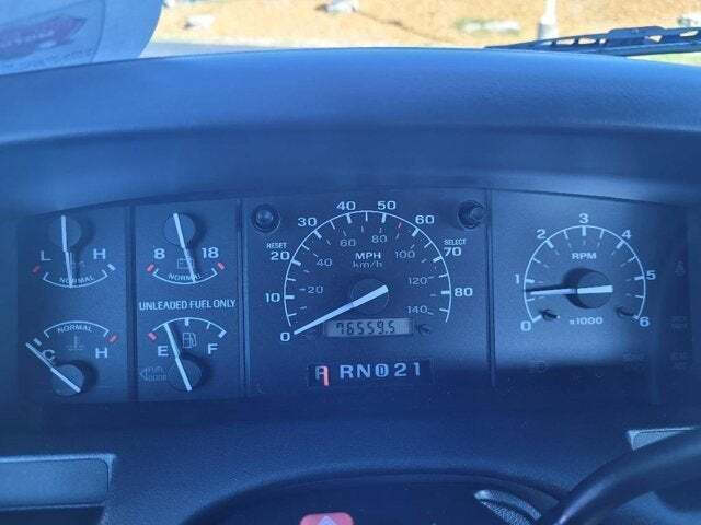 1992 Ford F-150 24