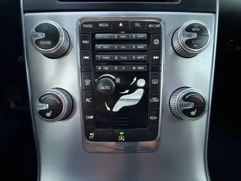 2017 Volvo V60 T5 Premier