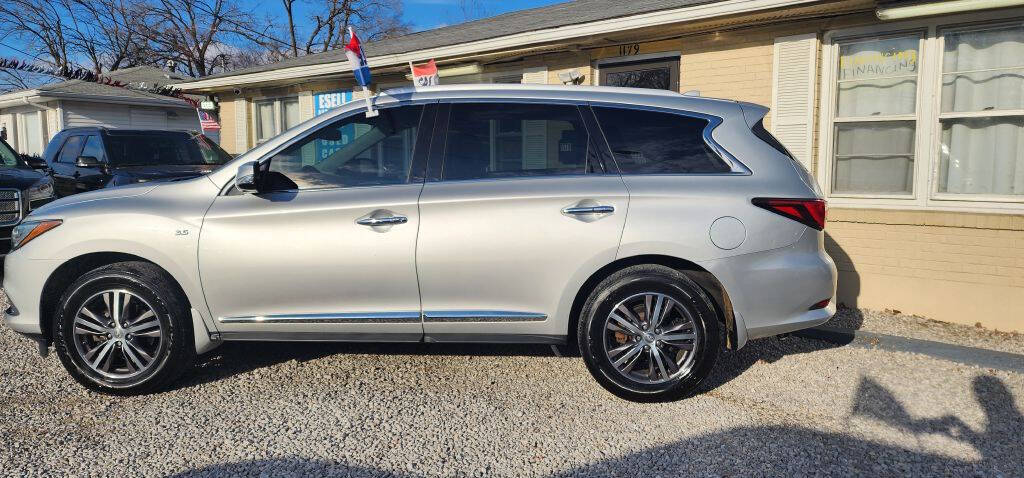 2018 INFINITI QX60 for sale at ESELL AUTO SALES in Cahokia, IL