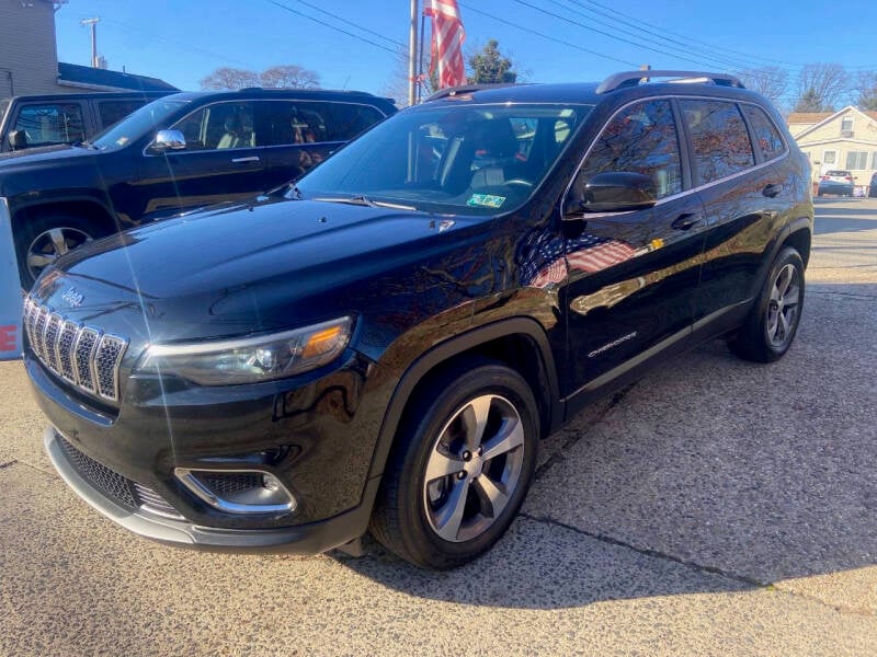 2019 Jeep Cherokee Limited photo 2