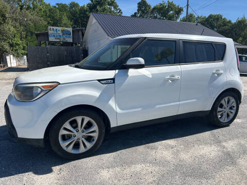 2015 Kia Soul +