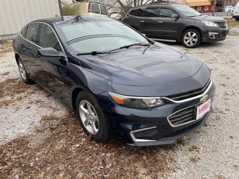 2017 Chevrolet Malibu for sale at G LONG'S AUTO EXCHANGE in Brazil IN