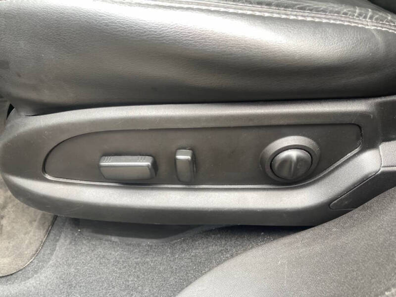 2016 GMC Acadia SLT-1