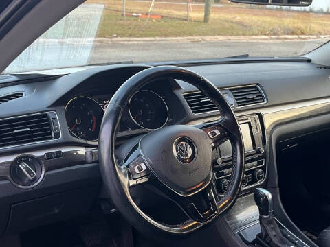 2016 Volkswagen Passat 1.8T SE