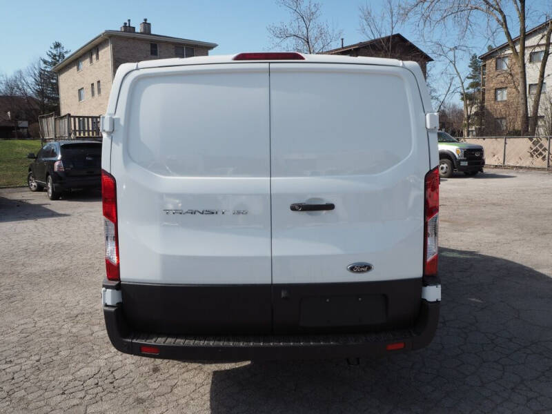 2021 Ford Transit Cargo