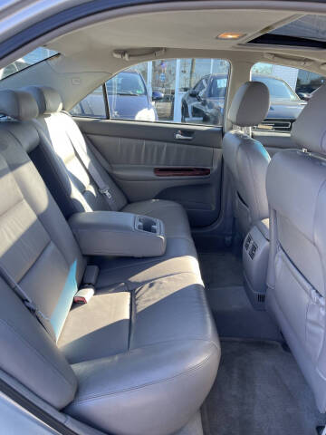 2005 Toyota Camry XLE V6