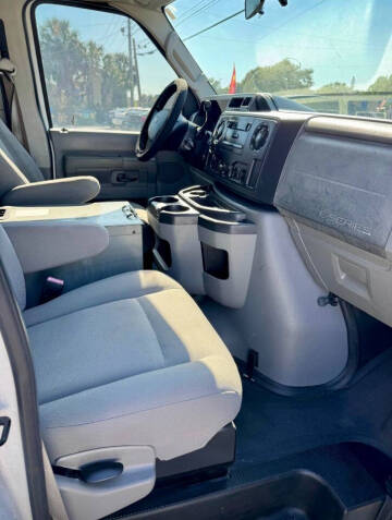 2011 Ford E-Series E-250