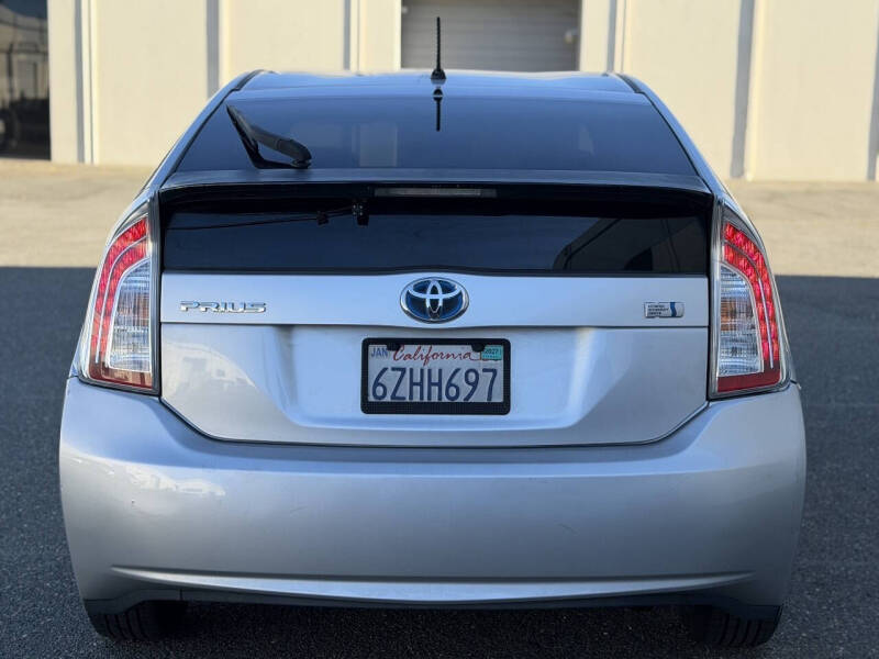 2013 Toyota Prius Two