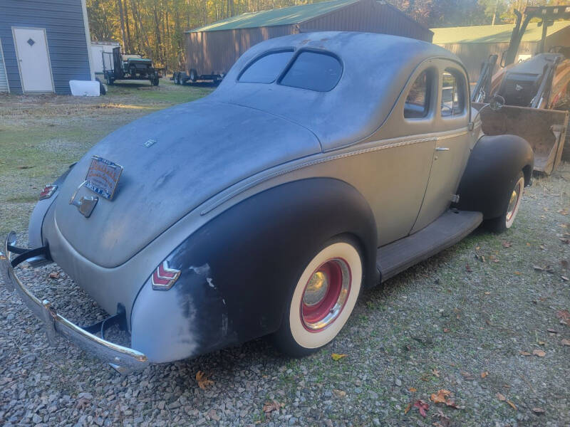 1940 Ford Deluxe
