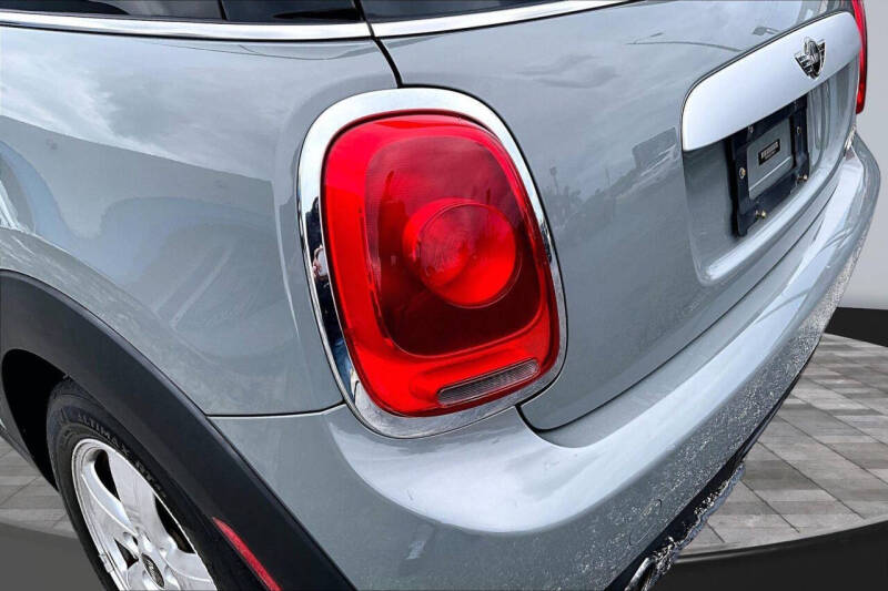 2015 MINI Hardtop 2 Door Cooper