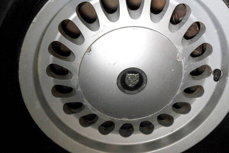 1990 Jaguar XJ-Series XJ6 Vanden Plas