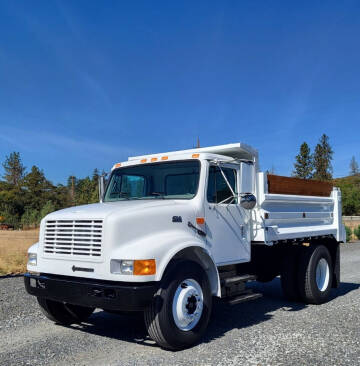 1999 International 4700 for sale at CPMTRUCKSALES.COM in Central Point OR