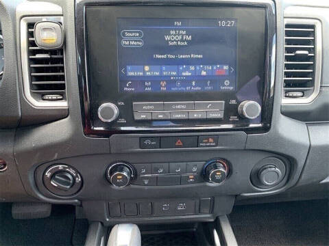 2024 Nissan Frontier SV