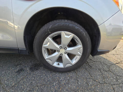 2015 Subaru Forester 2.5i