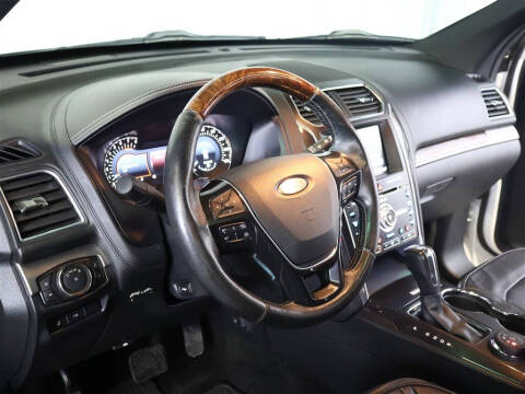 2016 Ford Explorer Platinum