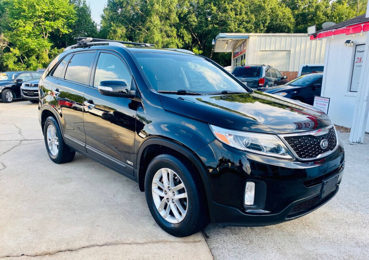 2015 Kia Sorento for sale at Testarossa Motors in League City, TX