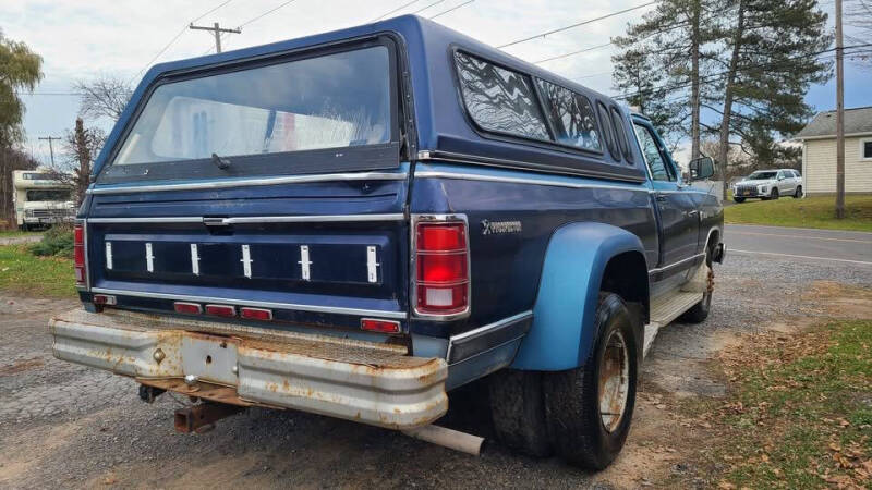 1985 Dodge RAM 350