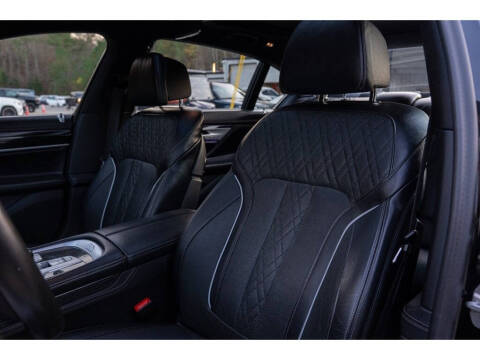 2022 BMW 7 Series 750i xDrive