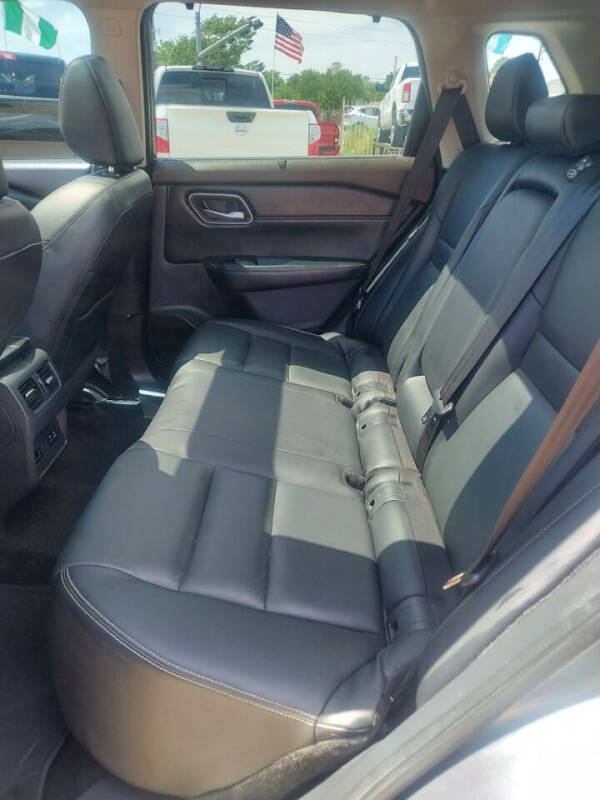 2021 Nissan Rogue SL