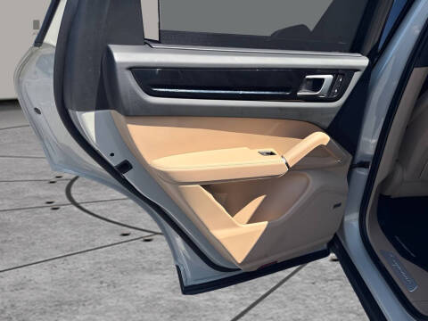 2022 Porsche Cayenne