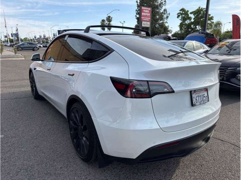 2022 Tesla Model Y Performance
