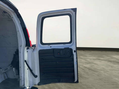 2016 Chevrolet Express 2500