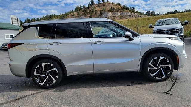 2022 Mitsubishi Outlander SEL