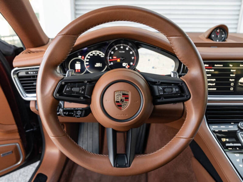 2023 Porsche Panamera