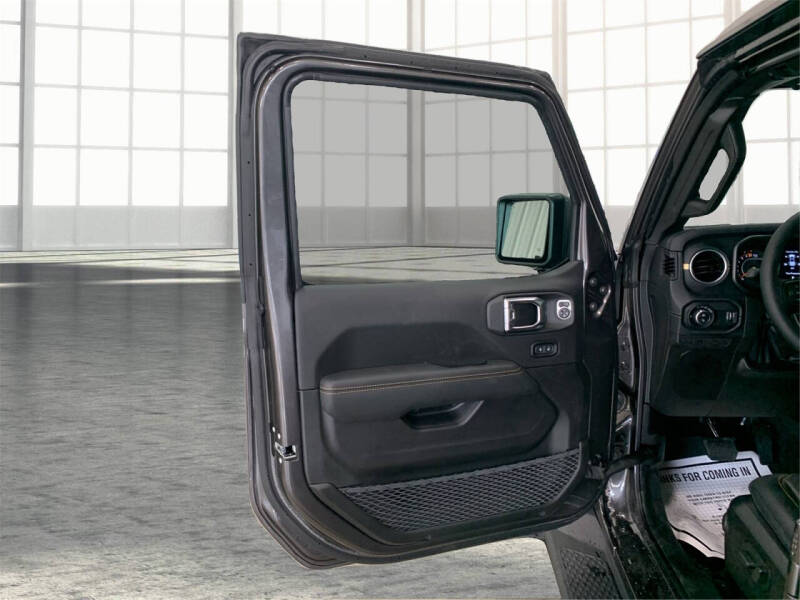 2025 Jeep Gladiator High Tide