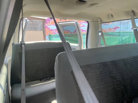 2005 Ford E-Series