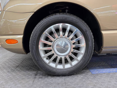 2005 Ford Thunderbird Deluxe