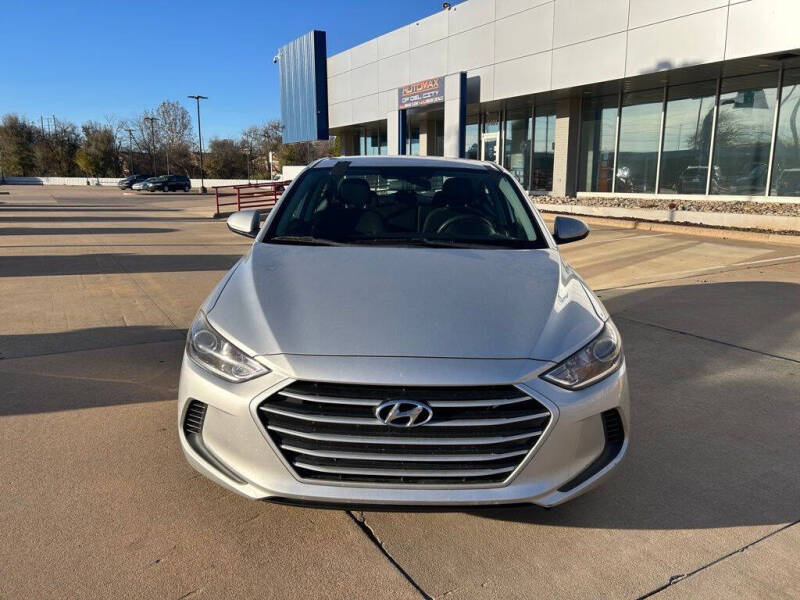 2018 Hyundai Elantra