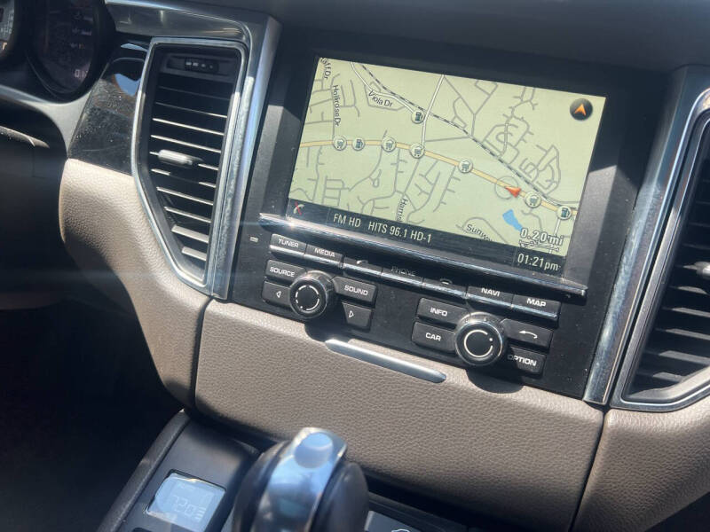 2016 Porsche Macan S