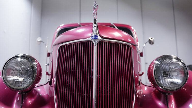 1936 Ford Deluxe