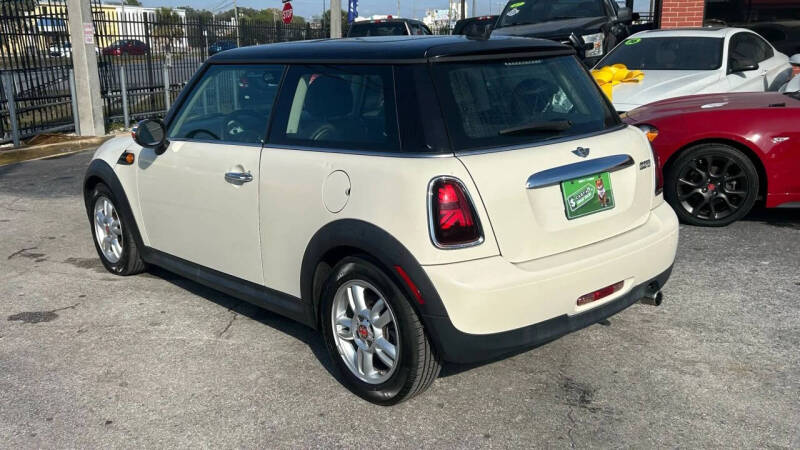 2013 MINI Hardtop Cooper